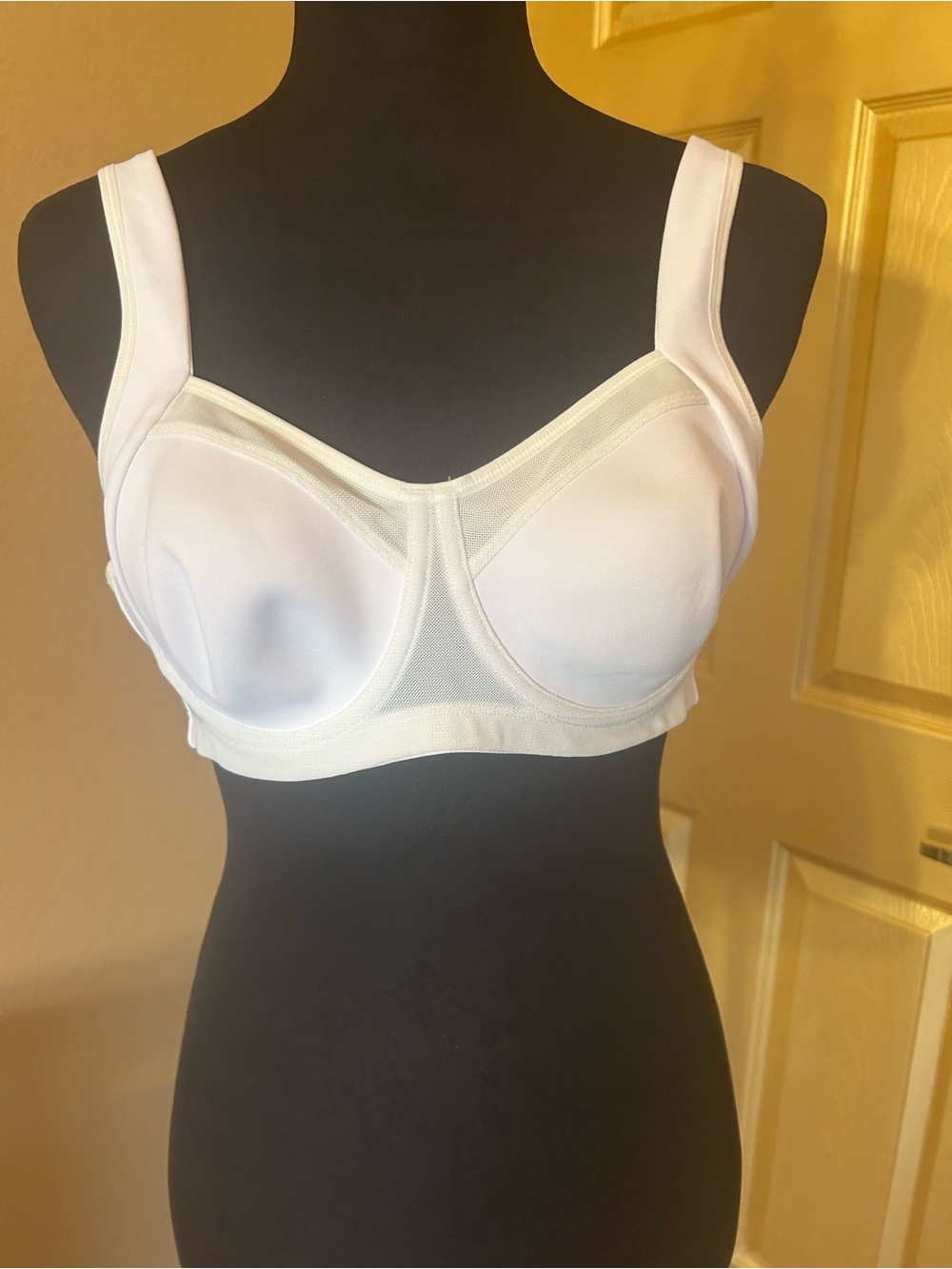 Syrokan bra